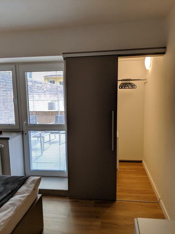 Ap 1 - Apartments 4U Brezinova "Overnight Simply" Hradec Kralove Exterior foto
