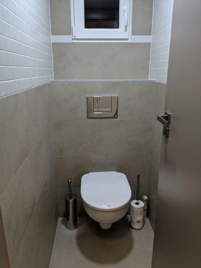 Ap 1 - Apartments 4U Brezinova "Overnight Simply" Hradec Kralove Exterior foto